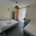 לינה וארוחת בוקר Atikiana Casa Per Ferie