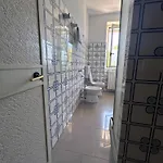 Atikiana Casa Per Ferie Bee